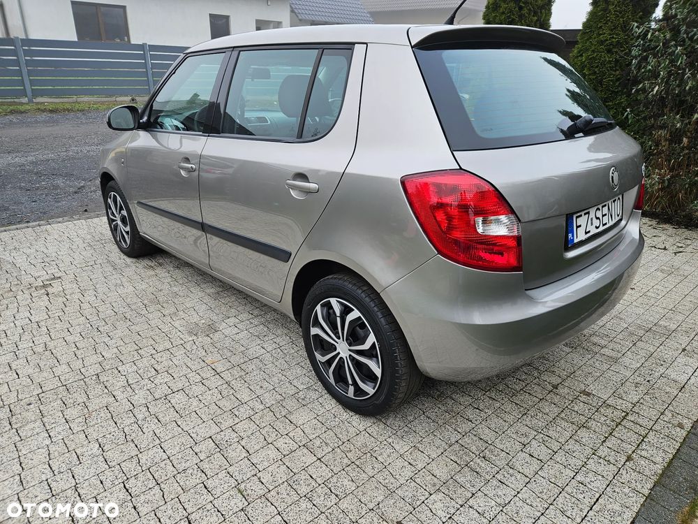 Skoda Fabia 1.4 16V Ambiente - 7
