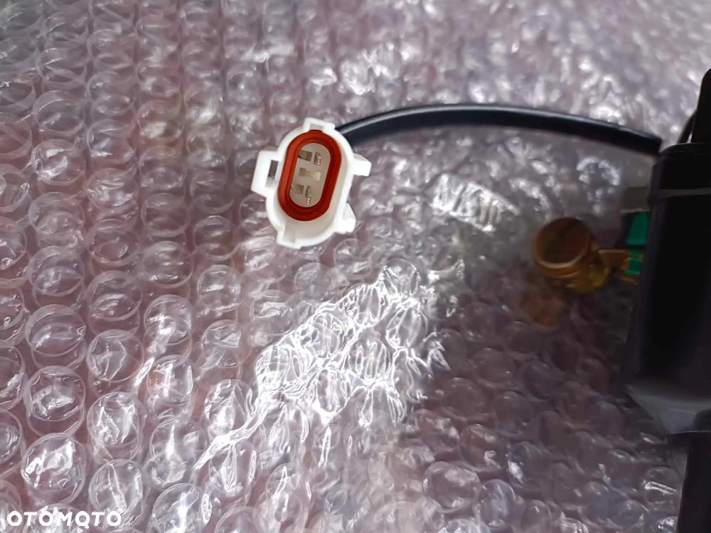 APARAT ZAPLONOWY TOYOTA STARLET COROLLA Carina Tercel Sprinter 1.0 1.3 1.4 1.5 1.6 1.8 19020-11100 19020-11320 19020-11330 19020-11230 19020-11170 KOPULKA PALEC APARATU ZAPLONOWEGO CEWKA ZAPLONOWA - 4