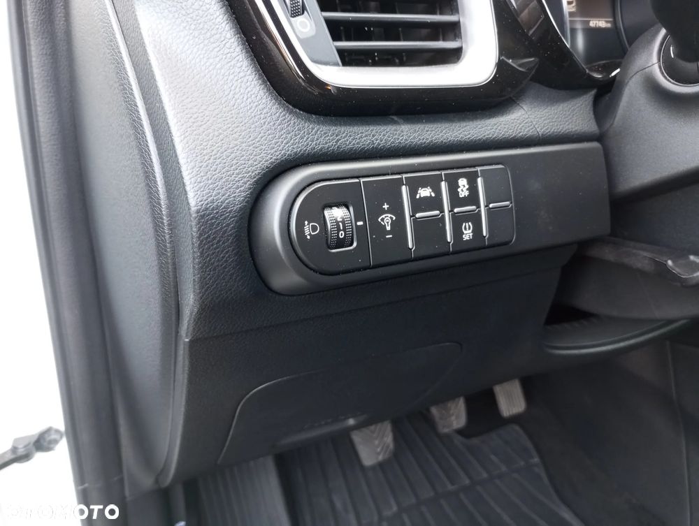 Kia Ceed 1.5 T-GDI L Business Line - 12