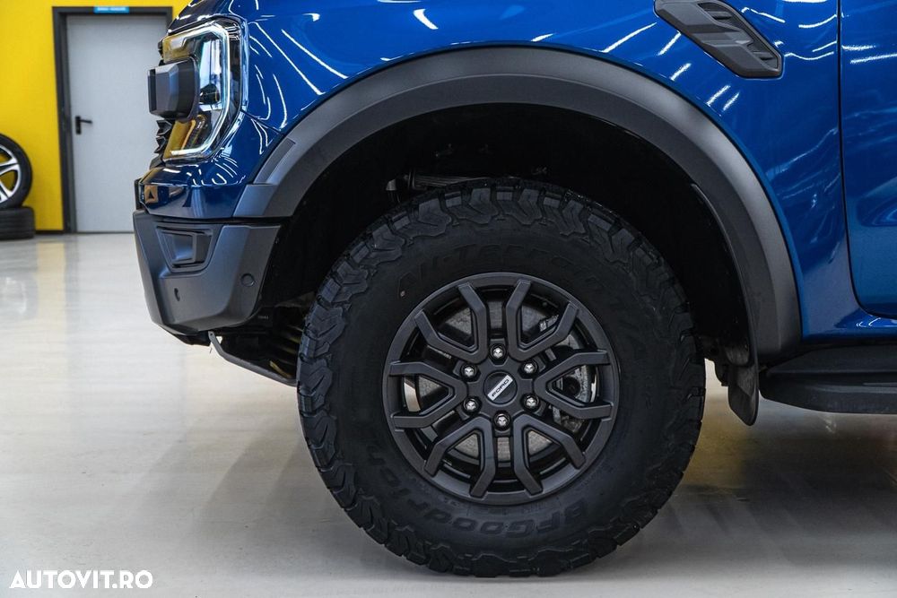 Ford Raptor - 34