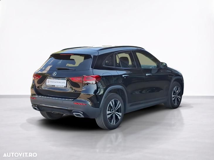 Mercedes-Benz GLA 250 e - 7