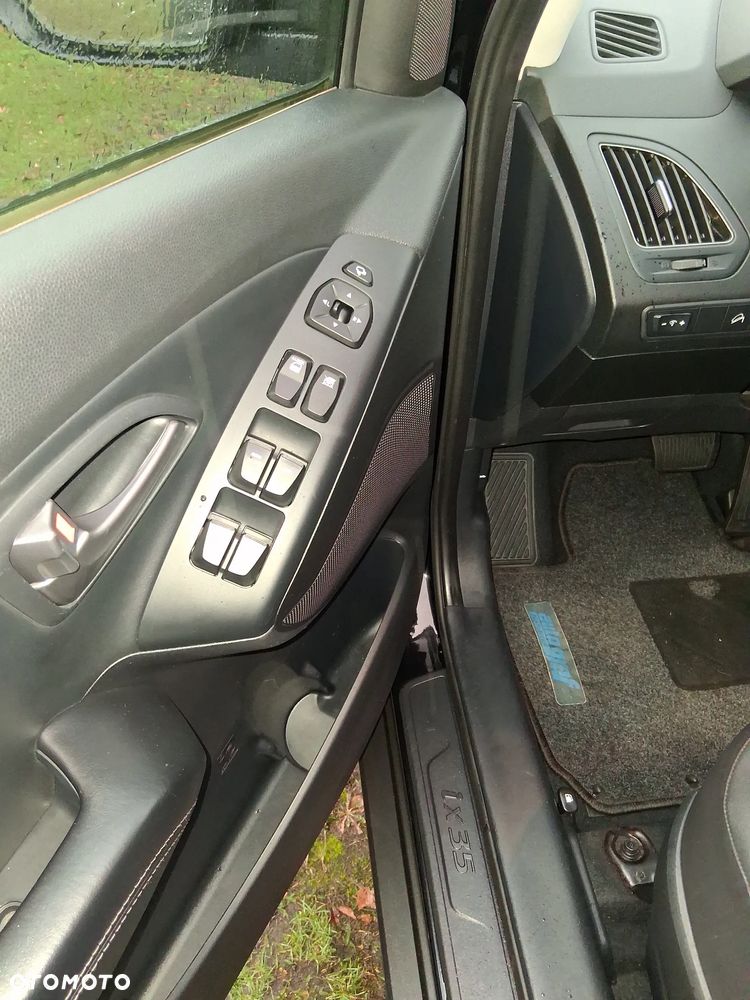 Hyundai ix35 2.0 2WD Automatik Trend - 15