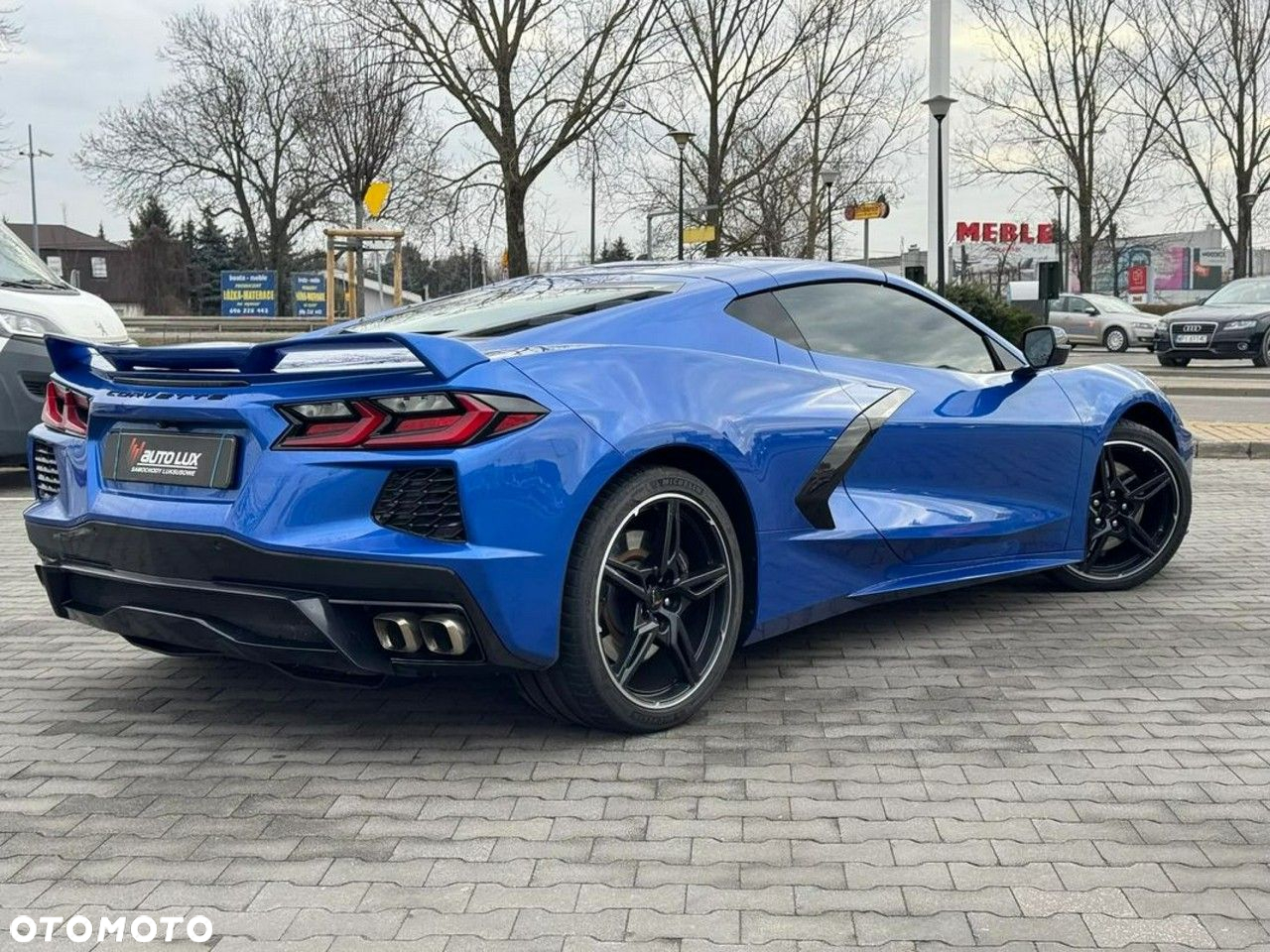 Chevrolet Corvette - 7