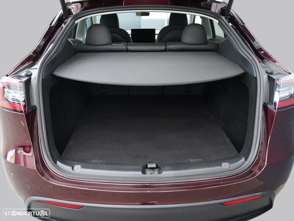 Tesla Model Y Long Range Dual Motor AWD - 18