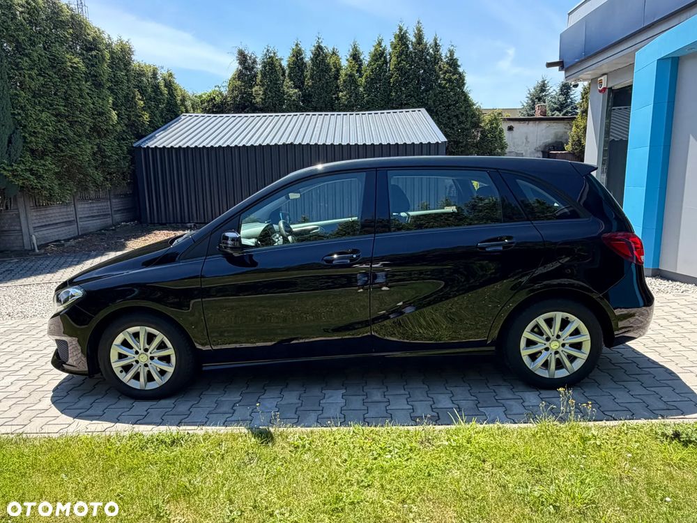 Mercedes-Benz Klasa B 180 BlueEFFICIENCY Edition Style - 8