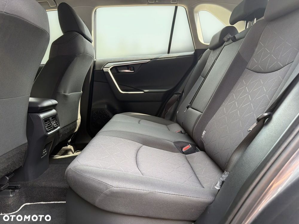 Toyota RAV4 - 12