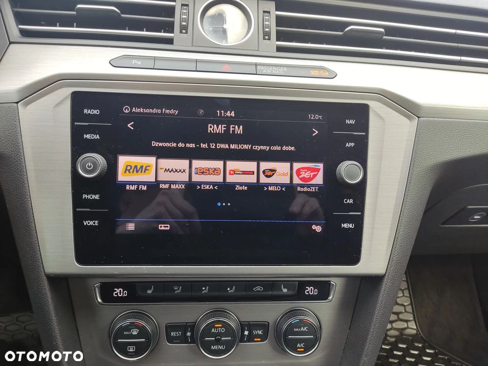 Volkswagen Passat 2.0 TDI SCR Trendline - 12