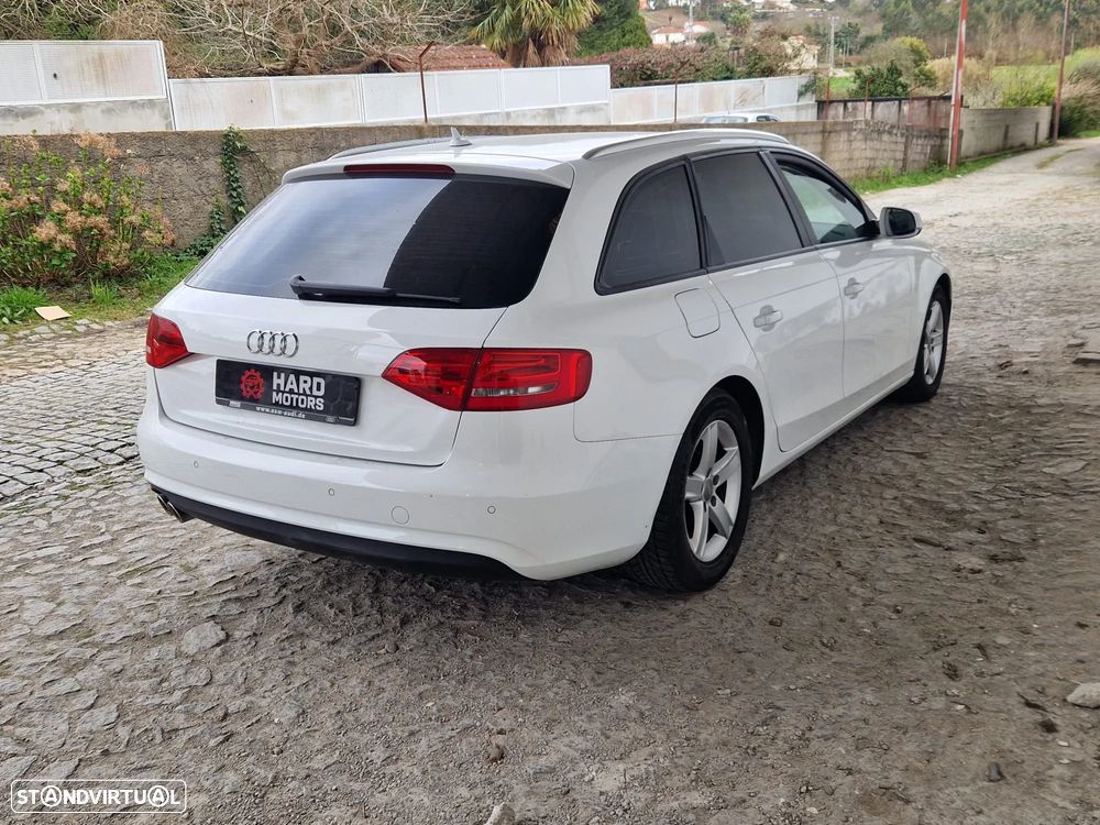 Audi A4 2.0 TDI Business Line Sport - 3