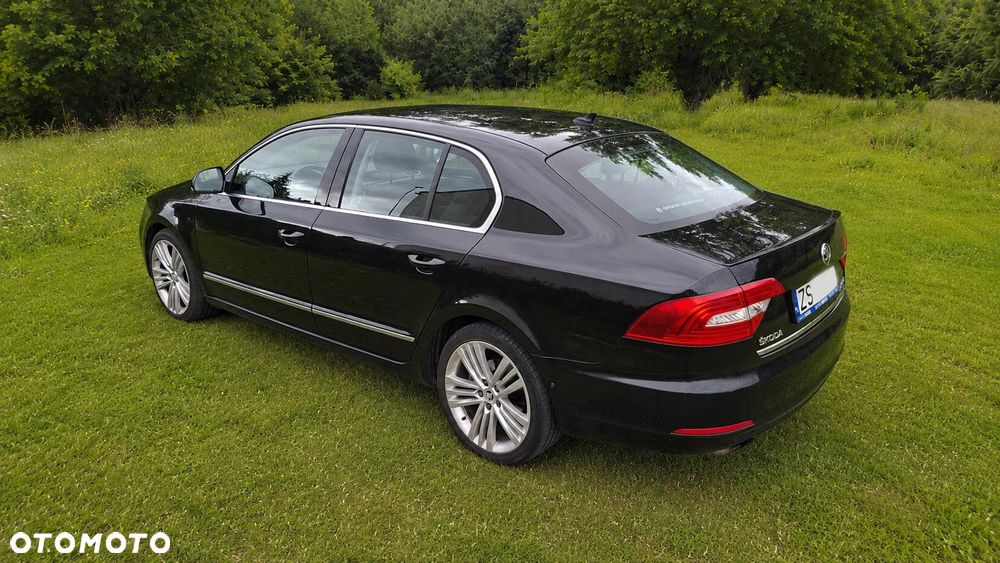 Skoda Superb 2.0 TDI Platinum DSG - 6