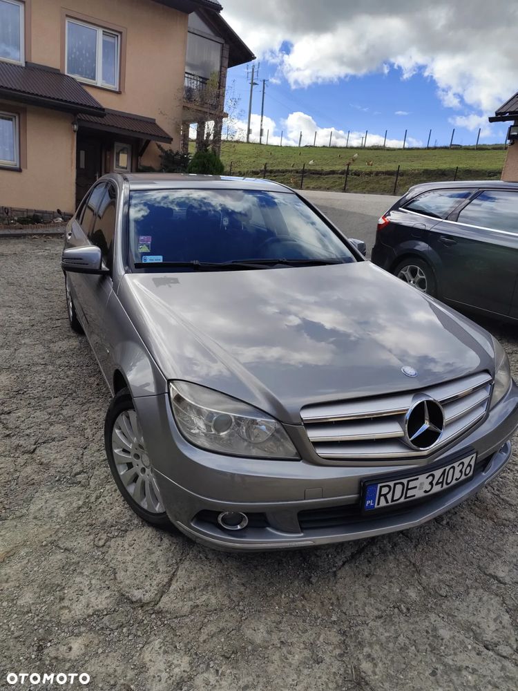 Mercedes-Benz CLK - 9