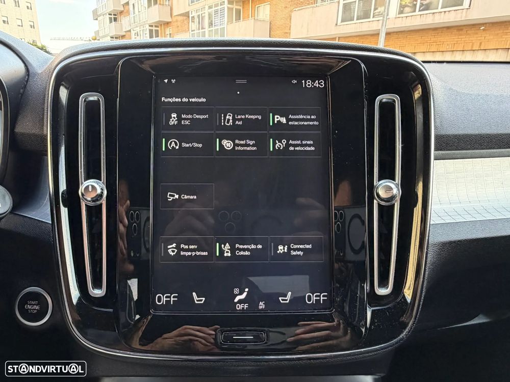 Volvo XC 40 T3 Momentum - 30