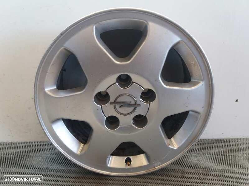 PNEU OPEL ZAFIRA A - 1