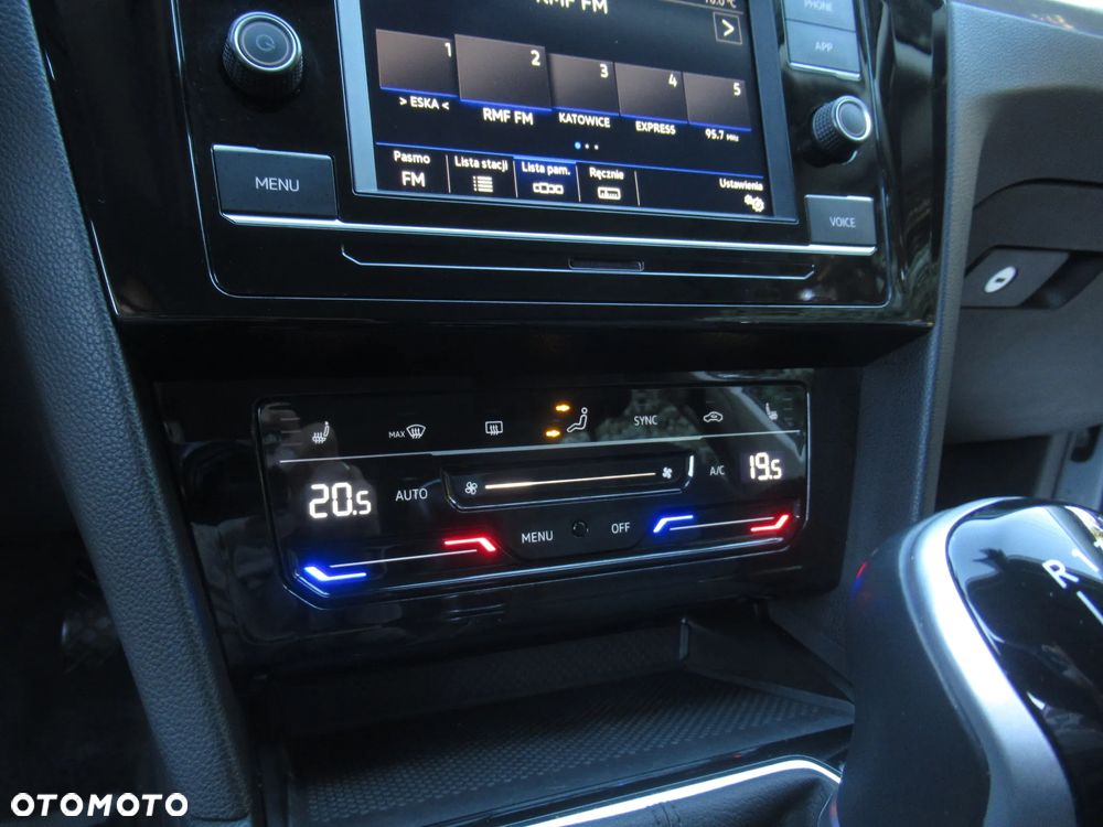 Volkswagen Passat 1.5 TSI EVO Business - 18