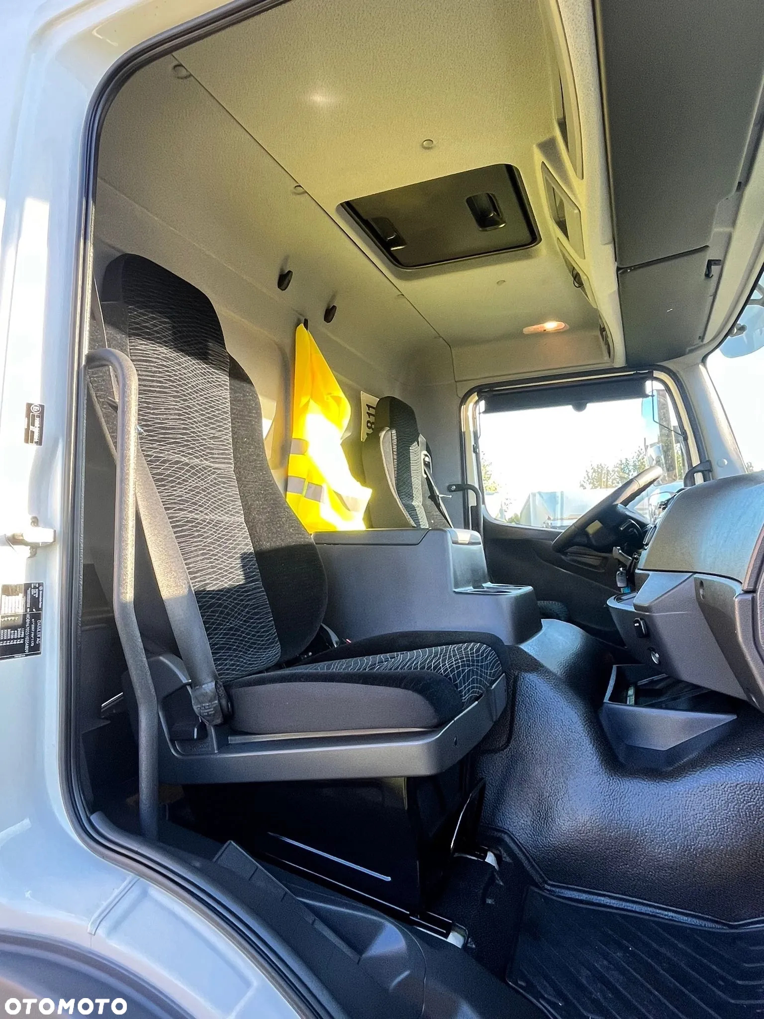 Mercedes-Benz ATEGO 1224L BURTO-PLANDEKA 7.20 m | WINDA | - 17
