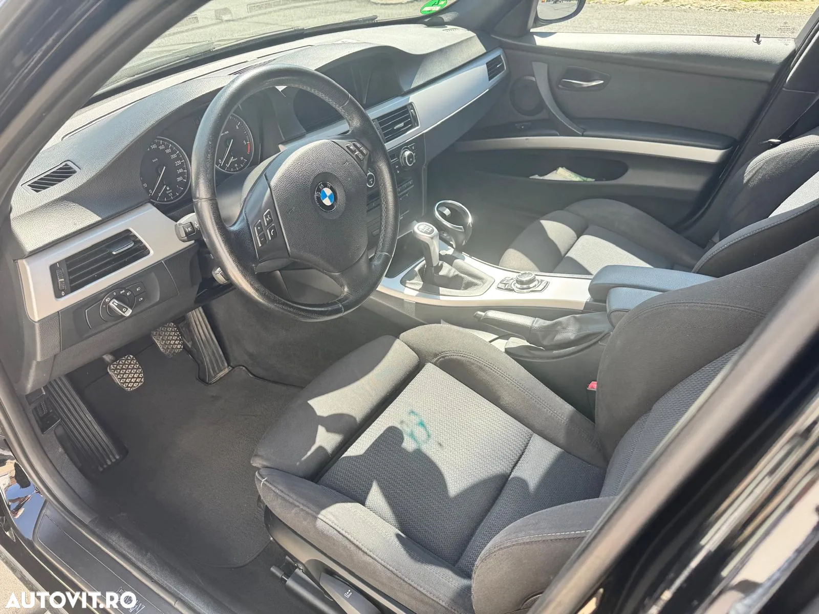 BMW Seria 3 320d - 10