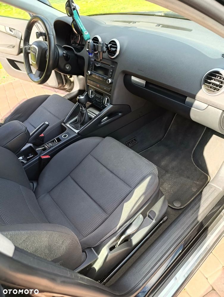 Audi A3 Sportback - 8