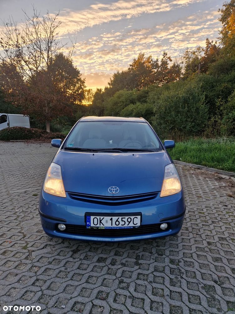 Toyota Prius 2003 photo 2