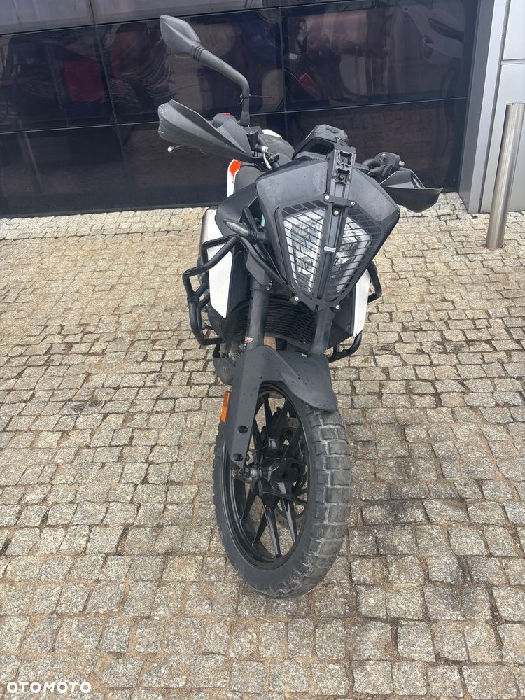 KTM Adventure - 3