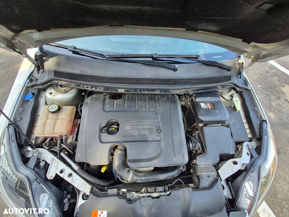 Ford Focus 1.6 TDCI DPF Titanium - 18