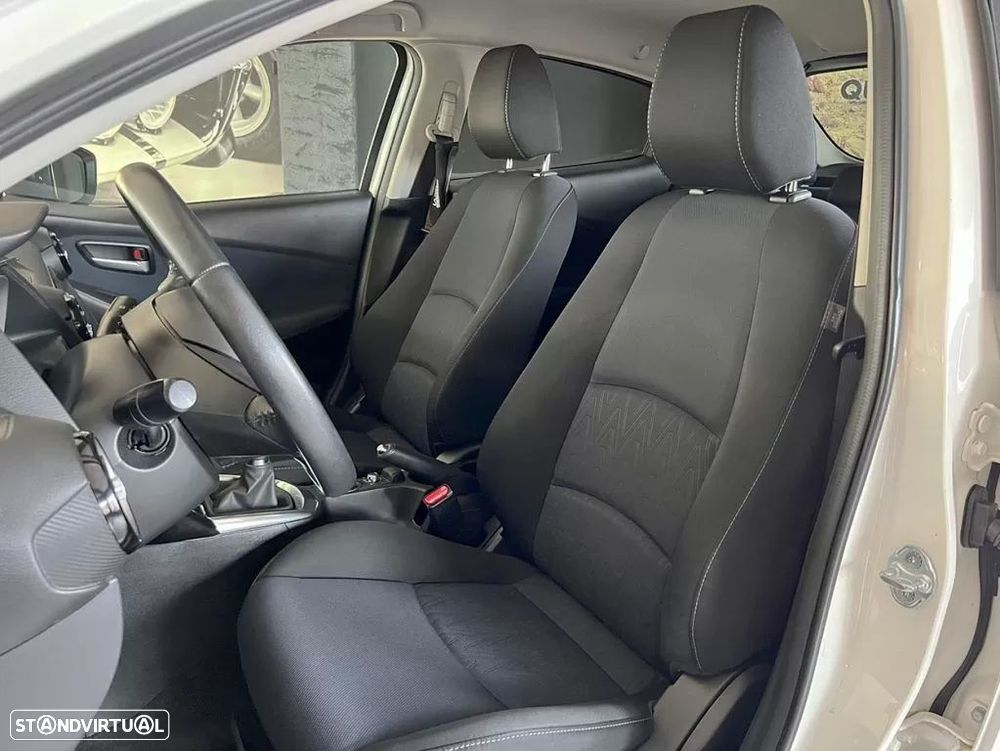 Mazda 2 1.5 Sky.Evolve Navi - 8