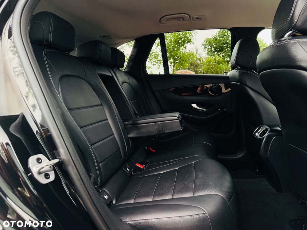 Mercedes-Benz GLC 200 d 4Matic 9G-TRONIC Edition Avantgarde - 30
