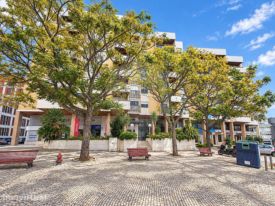 Apartamento T1 para arrendamento - Grande imagem: 2/12