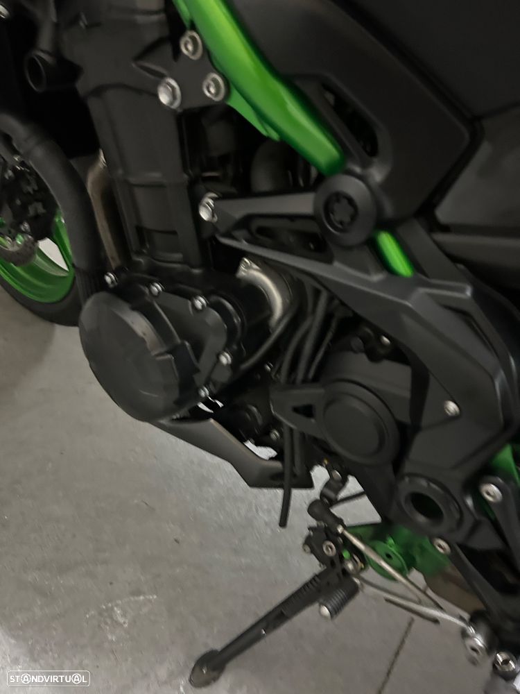 Kawasaki Z Z900 - 10