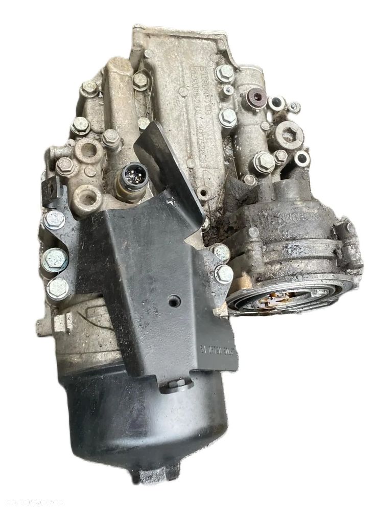 OBUDOWA FILTRA OLEJU  MAN TGX D2676 LF26 EURO 6 - 2