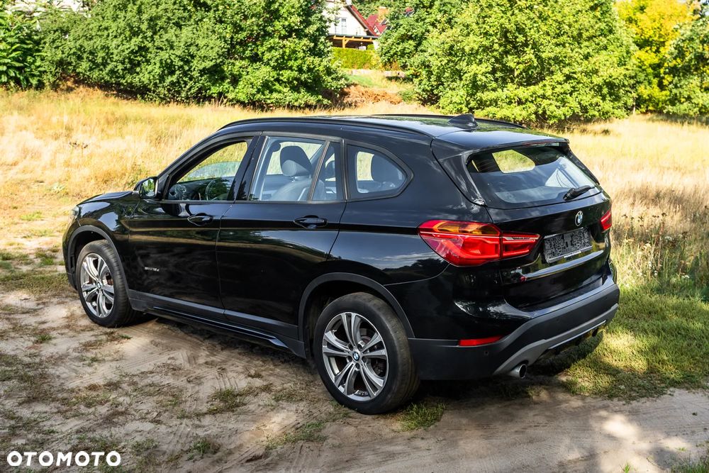 BMW X1 sDrive18d sport - 13