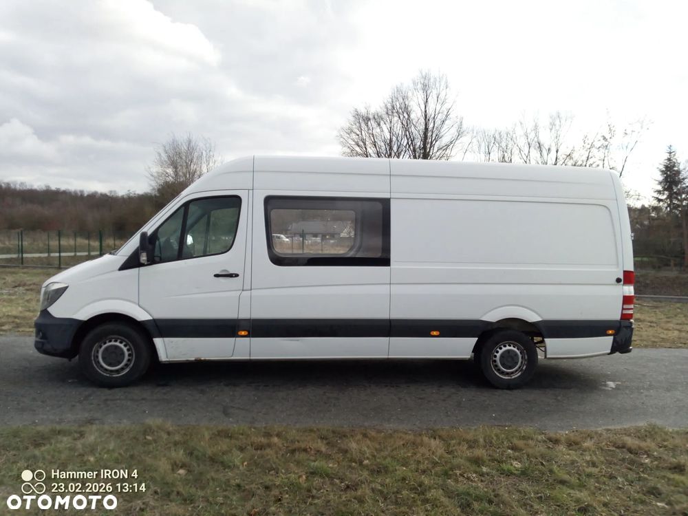 Mercedes-Benz Sprinter - 5