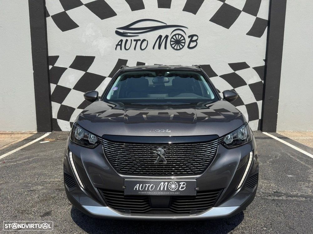 Peugeot 2008 1.2 PureTech Allure EAT8 - 3