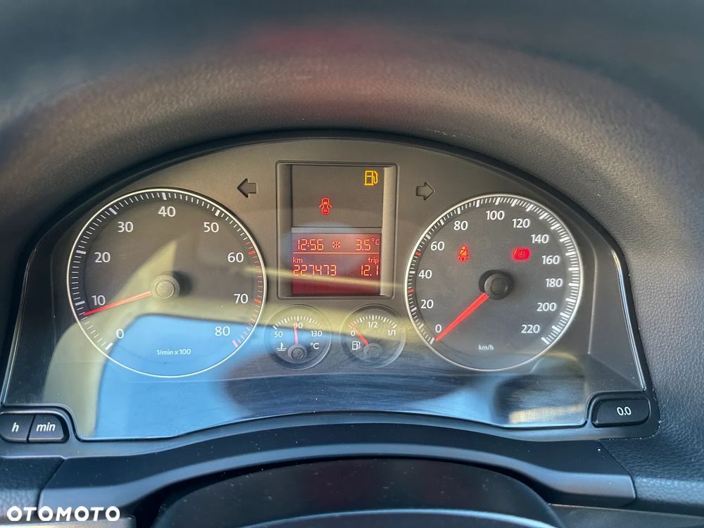 Volkswagen Golf 1.4 Style - 18