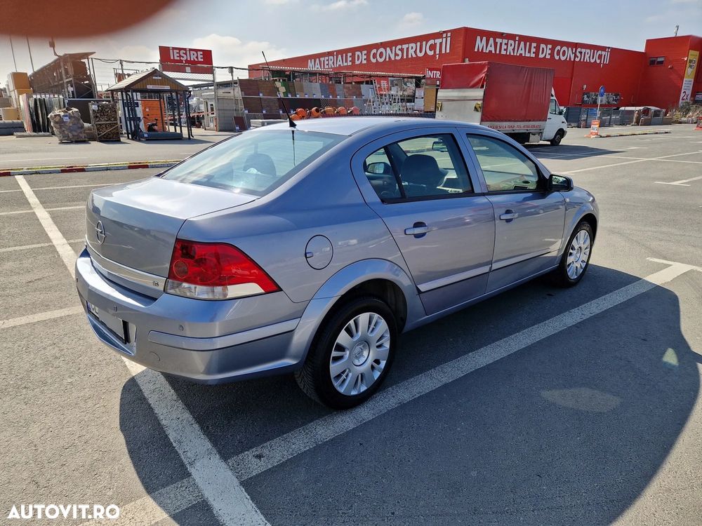 Opel Astra 1.6 Enjoy - 2