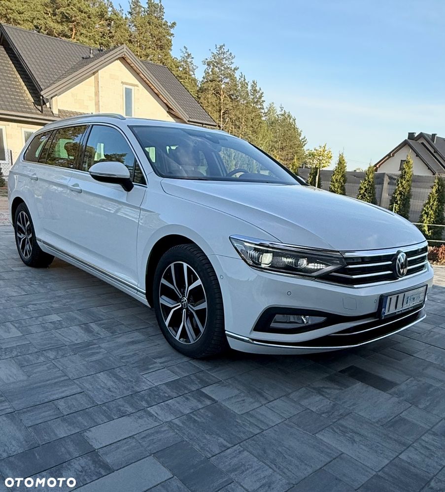 Volkswagen Passat 2.0 TDI SCR DSG Elegance - 3