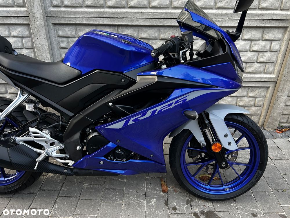 Yamaha YZF - 6