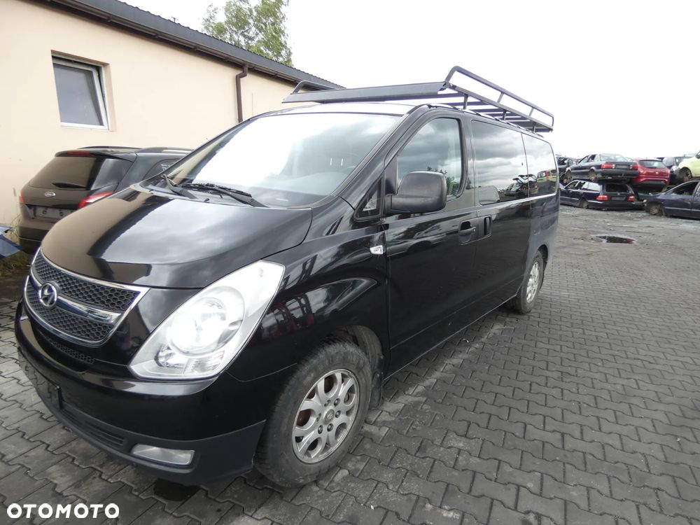 HYUNDAI H1 II *SAMOCHÓD NA CZĘŚCI*NBA ( SPACE BLACK ) / MASKA, LAMPA, DRZWI, LUSTERKO, ZDERZAK, GRILL, BŁOTNIK, KLAPA, BELKA, DESKA, FOTELE, KANAPA, ĆWIARTKA KIEROWNICA, TARCZE,ZAWIESZENIE, KOMPLETNY PRZÓD, KOMPLETNY TYŁ, LICZNIK, ZEGARY, PRAWE LEWE PRZÓD TYŁ - 5