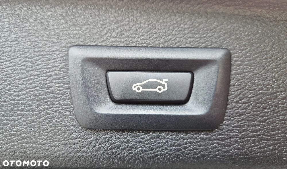 BMW X3 xDrive20d - 18