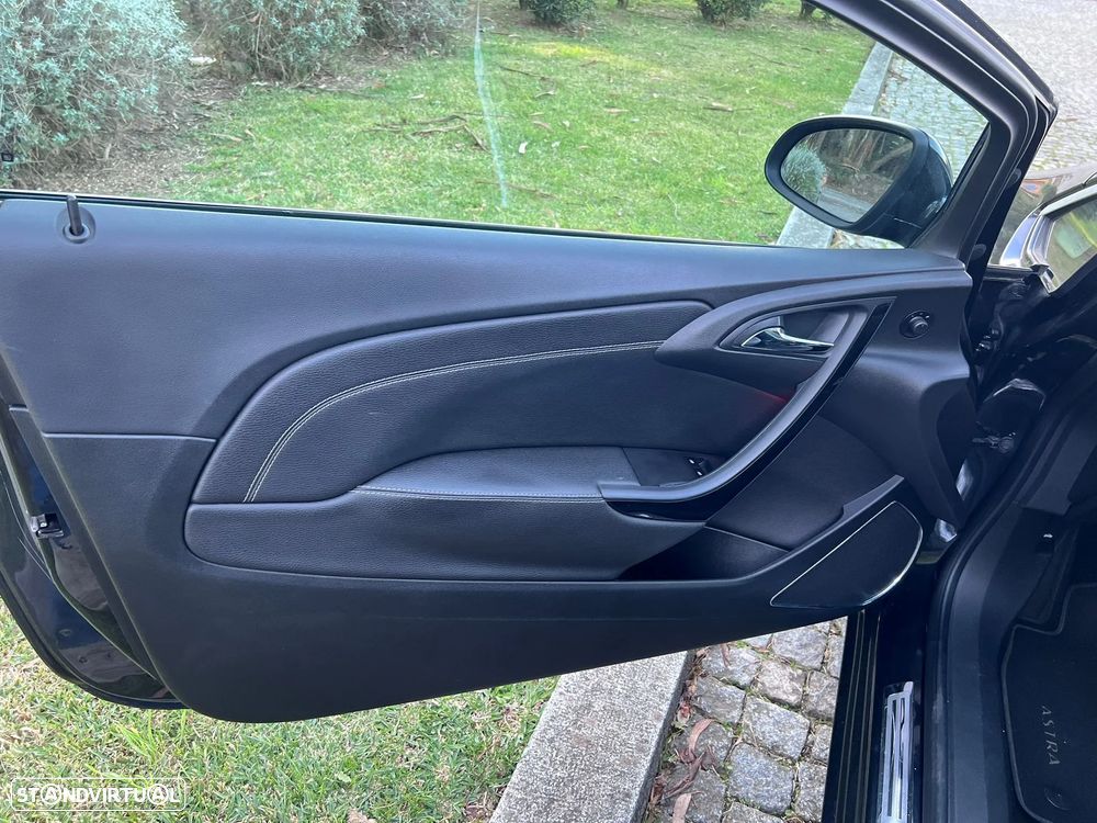 Opel Astra GTC 1.6 CDTi S/S - 2