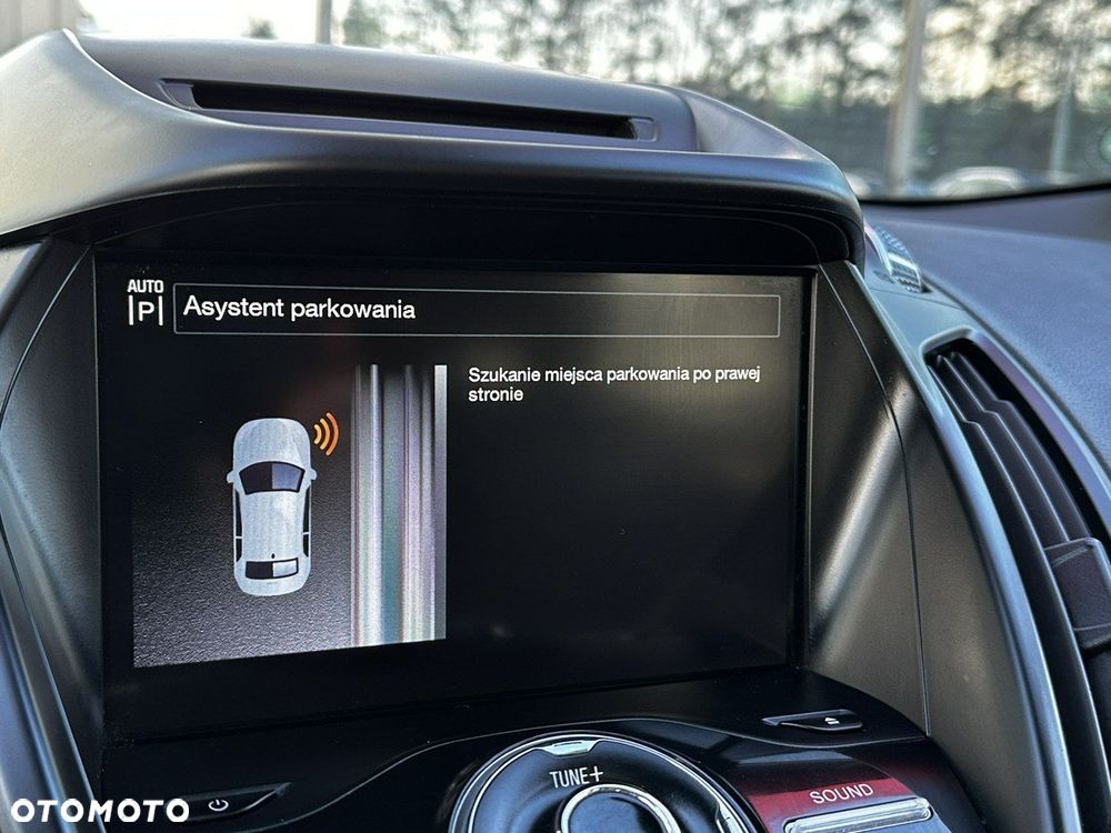 Ford Kuga 2.0 TDCi AWD Titanium - 27