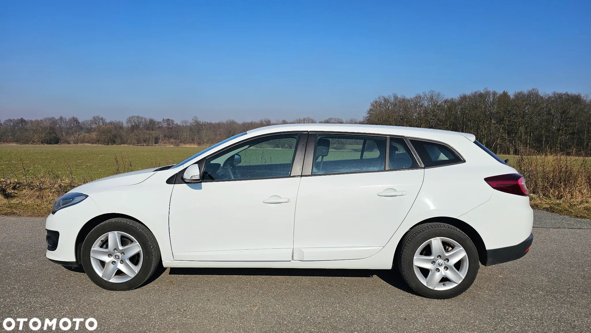 Renault Megane Grandtour ENERGY TCe 115 Start & Stop Authentique - 1