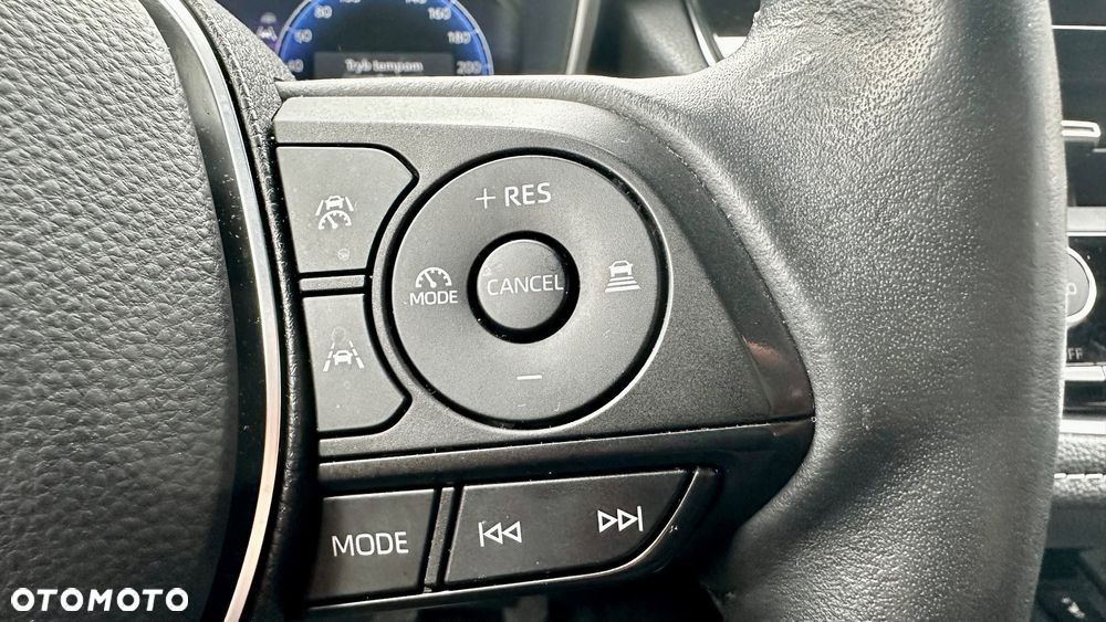 Toyota Corolla 2.0 Hybrid Style - 19
