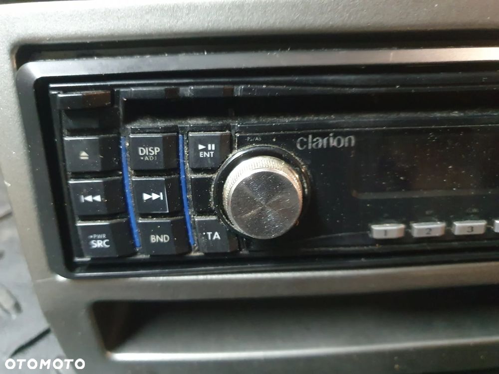 Radio samochodowe Clarion DB288RUSB - 2