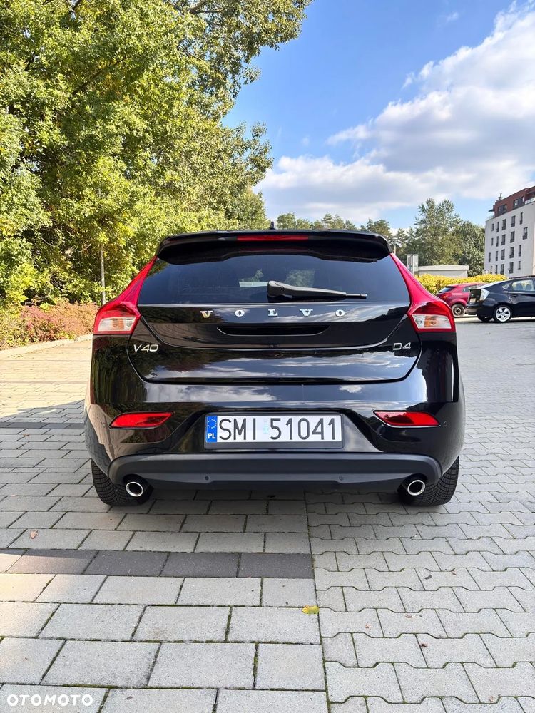 Volvo V40 D4 Geartronic Summum - 10