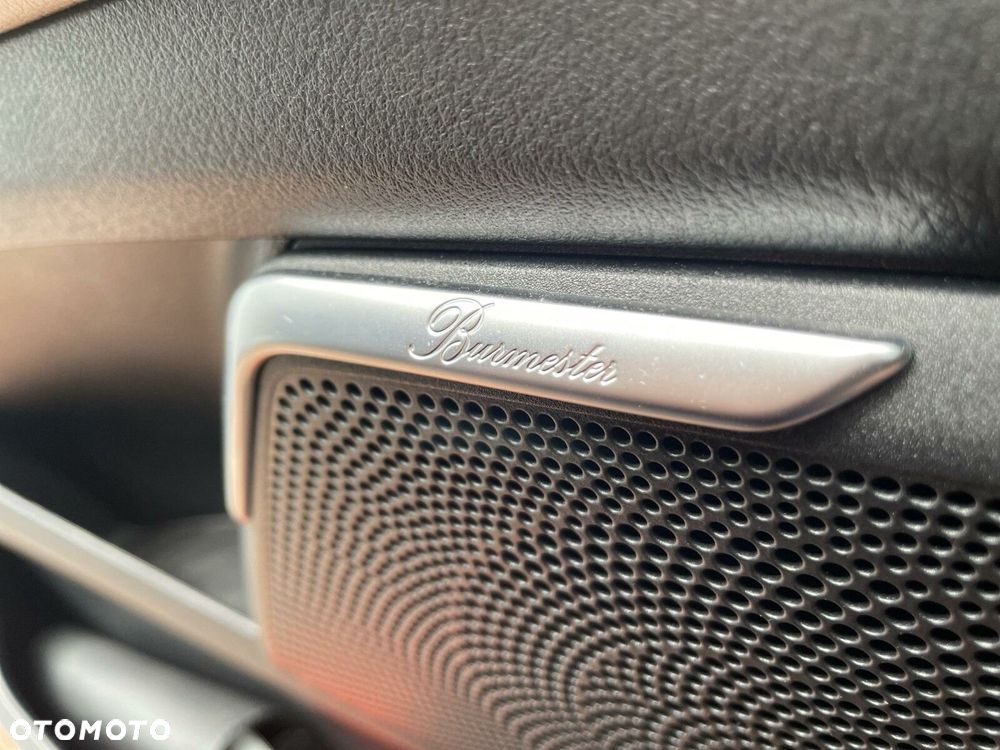 Mercedes-Benz EQV 300 60kWh - 17