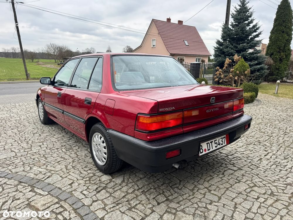 Honda Civic 1.5i - 7