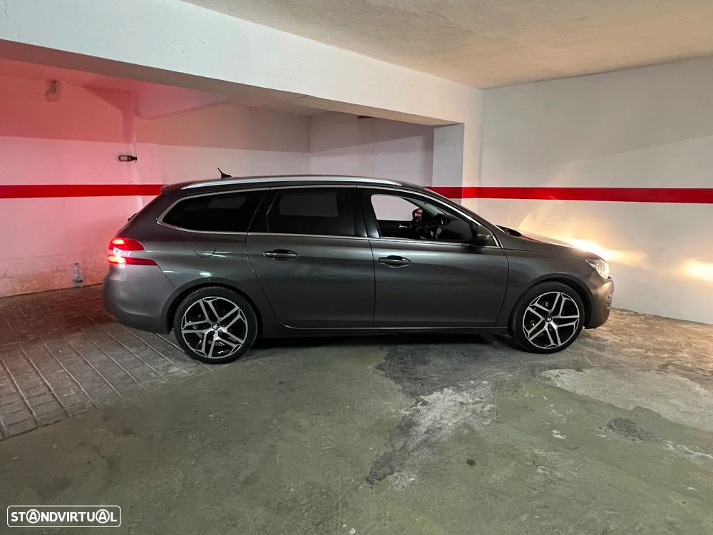 Peugeot 308 SW BlueHDi 120 Stop & Start Allure - 20