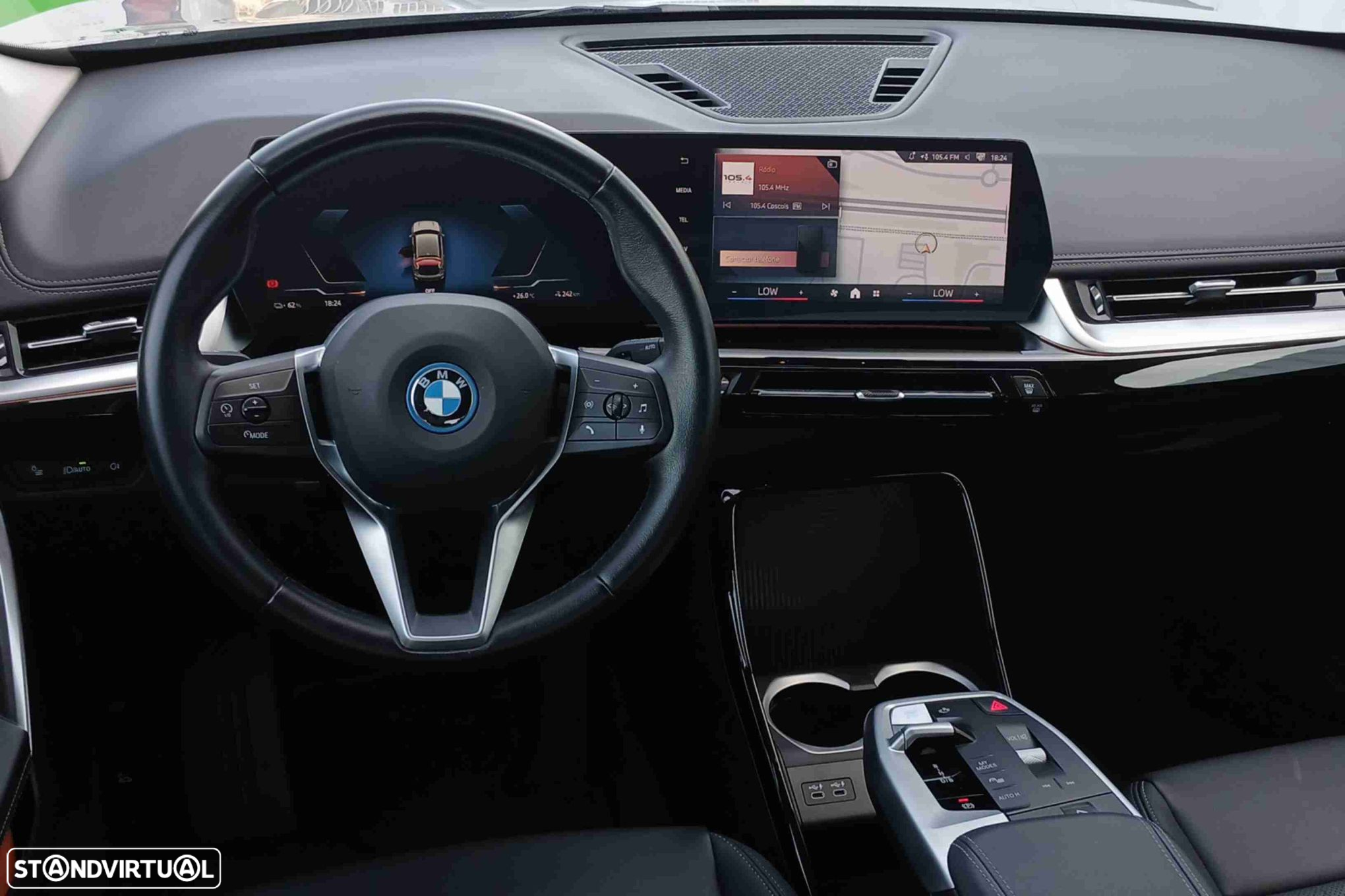 BMW iX1 eDrive20 - 10
