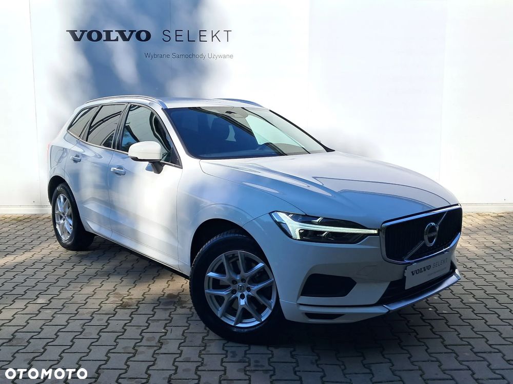 Volvo XC 60 B4 B Momentum - 11