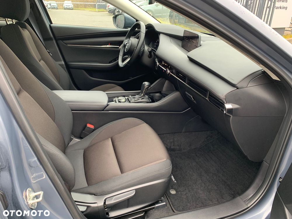 Mazda 3 2.0 mHEV Exclusive Line - 24