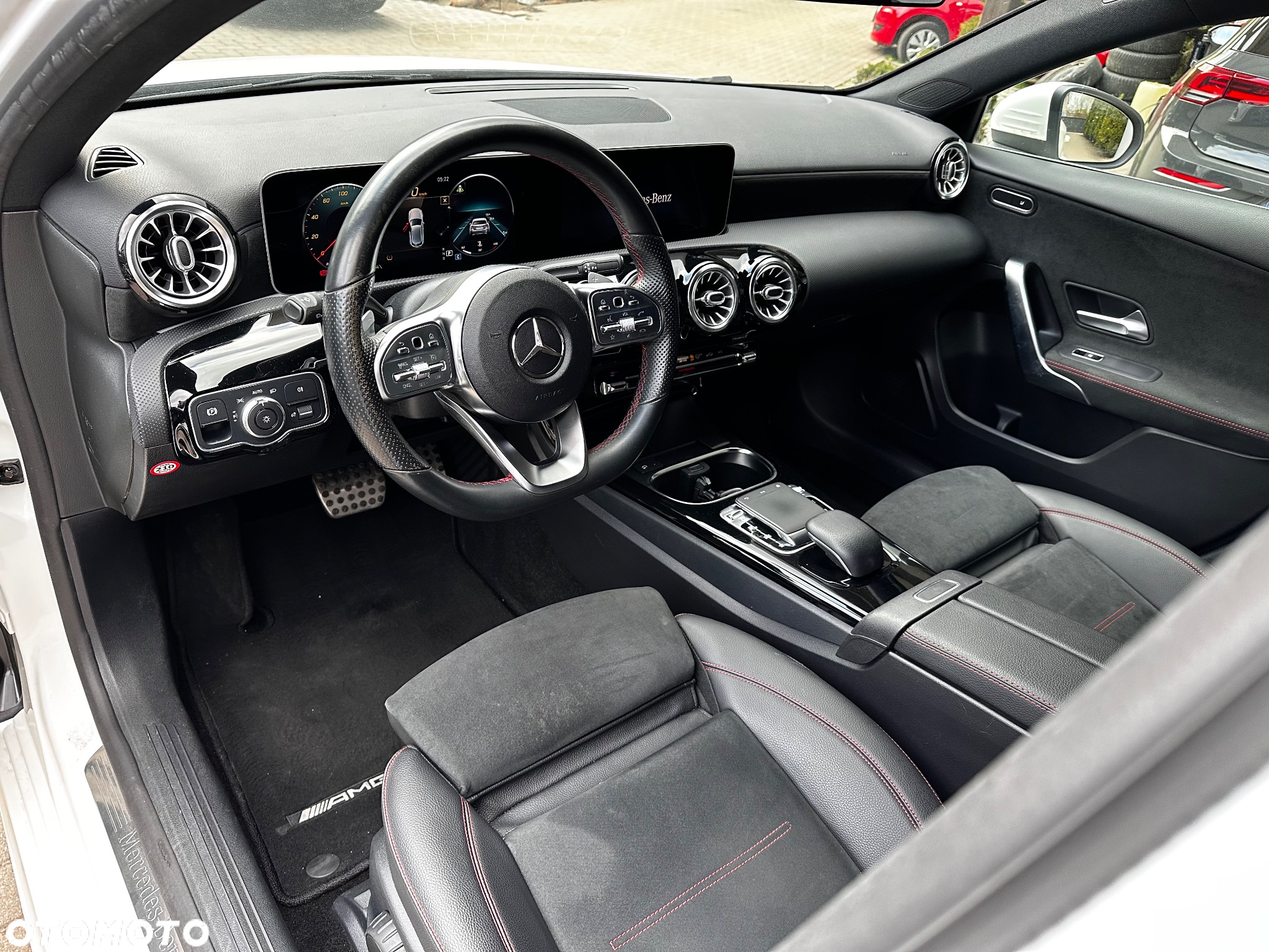 Mercedes-Benz Klasa A 200 7G-DCT AMG Line Advanced Plus - 11